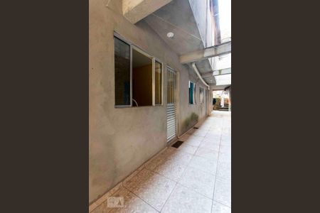 Casa para alugar com 20m², 1 quarto e sem vaga Casa para alugar com 20m², 1 quarto e sem vagaÁrea Externa