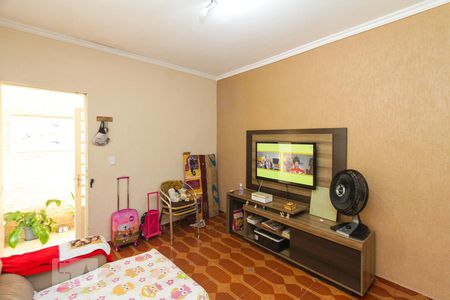 Sala de casa para alugar com 2 quartos, 154m² em Vila Santa Virginia, São Paulo