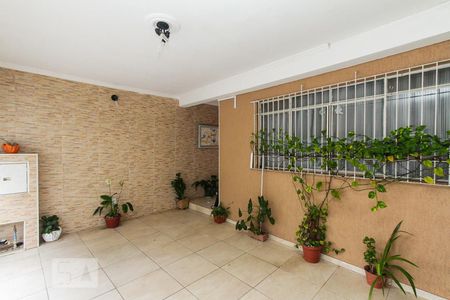 Casa para alugar com 154m², 2 quartos e 1 vaga Casa para alugar com 154m², 2 quartos e 1 vagaGaragem