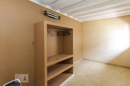 Casa para alugar com 154m², 2 quartos e 1 vaga Casa para alugar com 154m², 2 quartos e 1 vagaEdícula