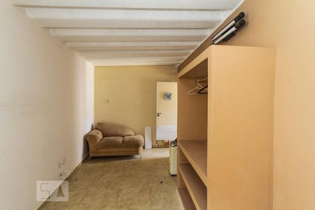 Casa para alugar com 154m², 2 quartos e 1 vaga Casa para alugar com 154m², 2 quartos e 1 vagaEdícula