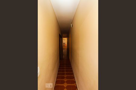 corredor de casa à venda com 2 quartos, 154m² em Vila Santa Virginia, São Paulo