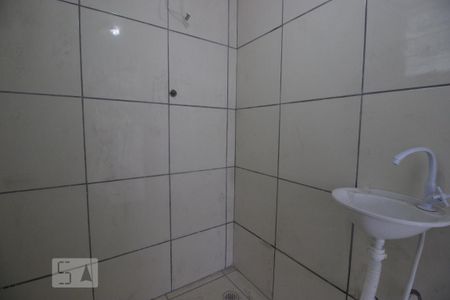 Casa para alugar com 42m², 1 quarto e sem vagaBanheiro
