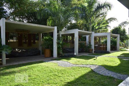 Apartamento à venda com 34m², 1 quarto e 1 vagaÁrea comum