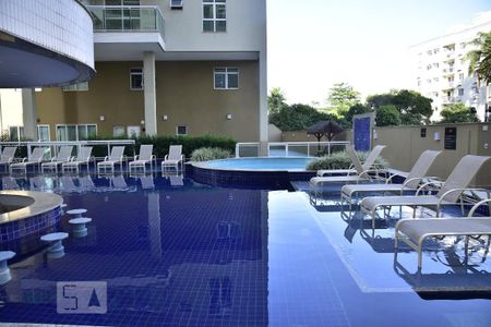 Apartamento à venda com 34m², 1 quarto e 1 vagaÁrea comum - Piscina