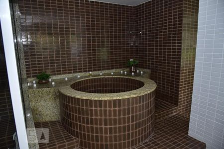 Apartamento à venda com 34m², 1 quarto e 1 vagaSauna