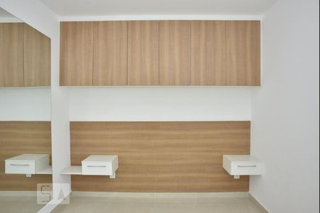 Quarto de apartamento à venda com 1 quarto, 34m² em Taquara, Rio de Janeiro