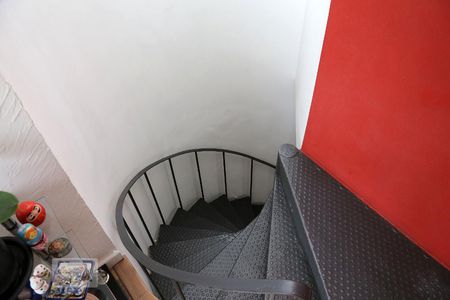 Escada de apartamento à venda com 1 quarto, 57m² em Vila Andrade, São Paulo