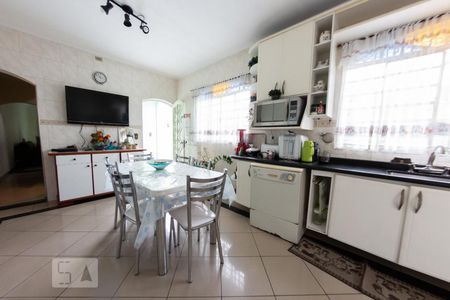 Casa à venda com 200m², 4 quartos e 2 vagasCozinha