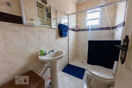 Casa à venda com 200m², 4 quartos e 2 vagasBanheiro 3