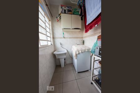 Casa à venda com 200m², 4 quartos e 2 vagasÁrea de Serviço