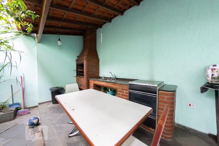 Casa à venda com 200m², 4 quartos e 2 vagasQuintal