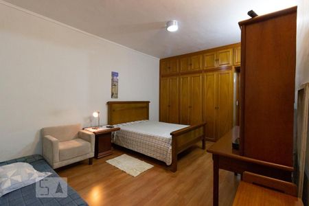 Casa à venda com 330m², 3 quartos e 8 vagasSuíte 3