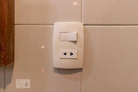 Casa à venda com 330m², 3 quartos e 8 vagasBanheiro suíte 3