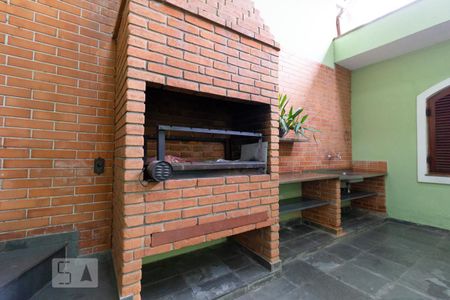 Casa à venda com 330m², 3 quartos e 8 vagasChurrasqueira