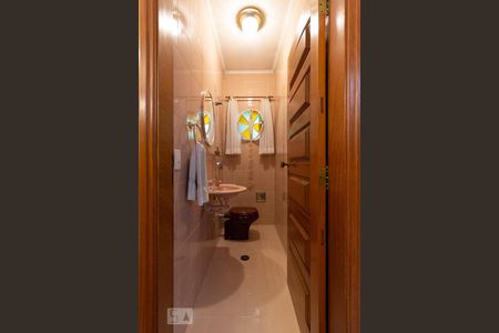 Lavabo de casa à venda com 3 quartos, 330m² em Parque Edu Chaves, São Paulo