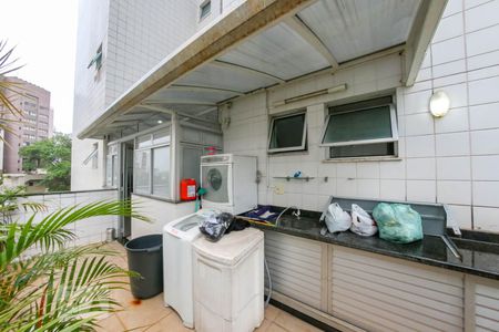 Apartamento à venda com 220m², 4 quartos e 4 vagasÁrea de Serviço