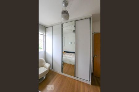 Quarto 1 de apartamento à venda com 4 quartos, 220m² em Buritis, Belo Horizonte