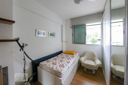 Quarto 1 de apartamento à venda com 4 quartos, 220m² em Buritis, Belo Horizonte