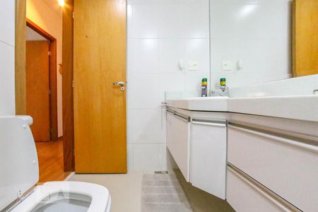 Apartamento à venda com 220m², 4 quartos e 4 vagasBanheiro Social
