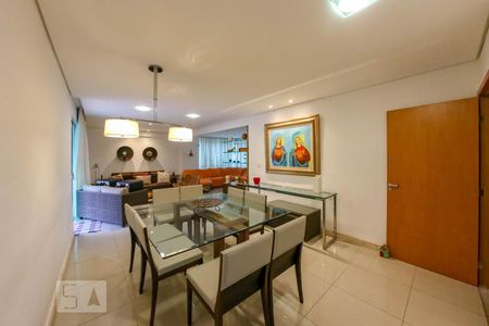 Sala de apartamento à venda com 4 quartos, 220m² em Buritis, Belo Horizonte