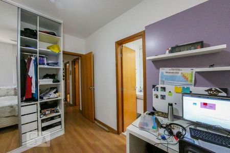 Apartamento à venda com 220m², 4 quartos e 4 vagasQuarto Suíte 1