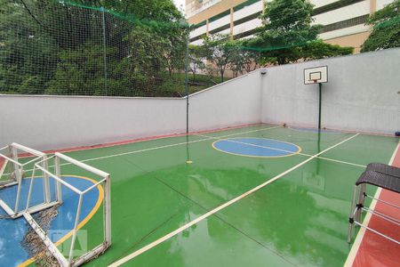 Apartamento à venda com 220m², 4 quartos e 4 vagasQuadra Esportiva