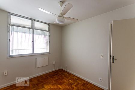 Quarto 2 de apartamento para alugar com 3 quartos, 126m² em Icaraí, Niterói