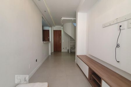 Sala de apartamento para alugar com 3 quartos, 129m² em Anil, Rio de Janeiro