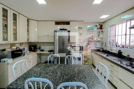 Casa à venda com 132m², 3 quartos e 1 vagaCozinha