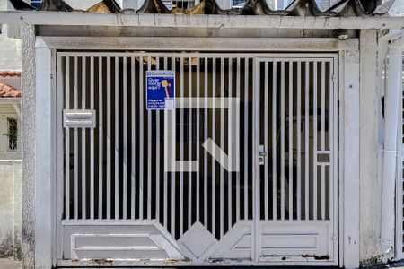 Casa à venda com 132m², 3 quartos e 1 vagaFachada