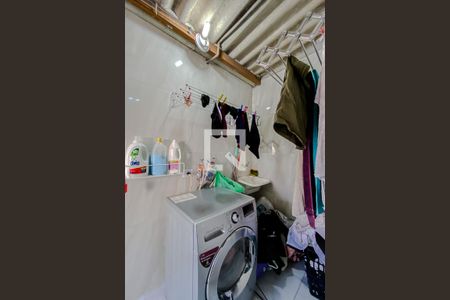 Casa à venda com 132m², 3 quartos e 1 vagaLavanderia