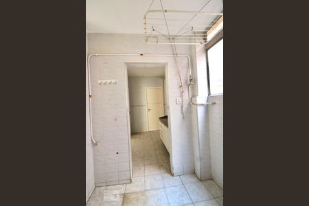 Apartamento à venda com 70m², 2 quartos e sem vagaÁrea de Serviço