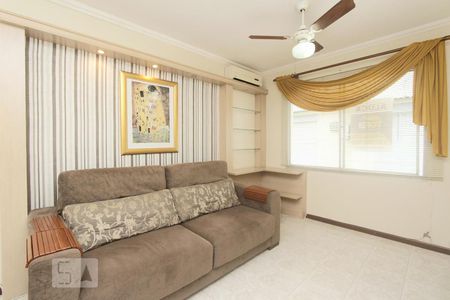 SALA de apartamento para alugar com 2 quartos, 69m² em Sarandi, Porto Alegre