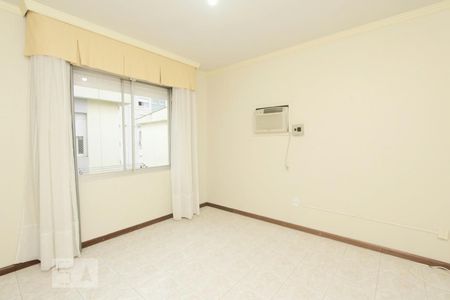 QUARTO 2 de apartamento para alugar com 2 quartos, 69m² em Sarandi, Porto Alegre