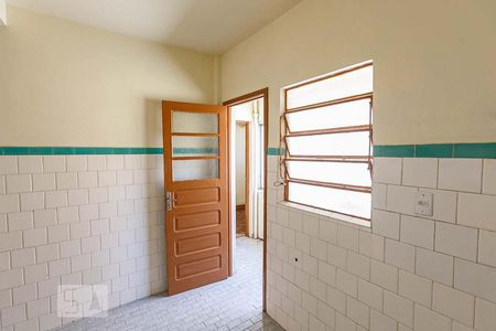 Apartamento à venda com 75m², 2 quartos e sem vagaCozinha