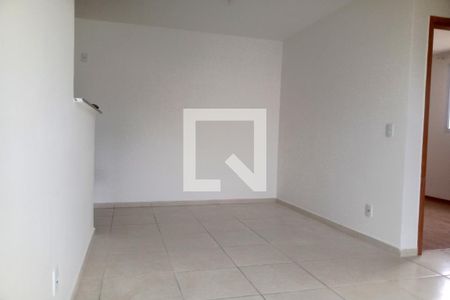 sala de apartamento para alugar com 2 quartos, 43m² em Cruzeiro do Sul, Nova Iguaçu