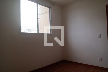 quarto 2 de apartamento para alugar com 2 quartos, 43m² em Cruzeiro do Sul, Nova Iguaçu