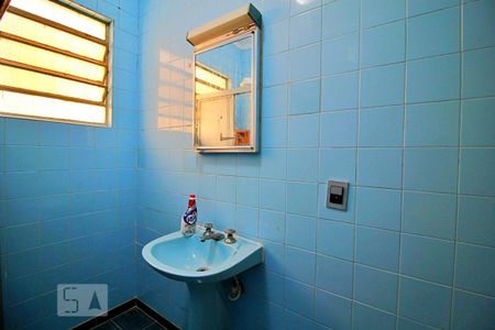 Casa para alugar com 200m², 2 quartos e 2 vagasBanheiro