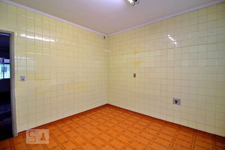Casa para alugar com 200m², 2 quartos e 2 vagasCozinha