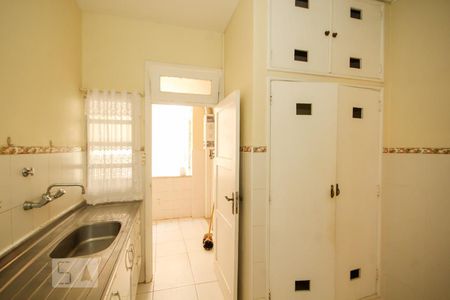 Apartamento à venda com 108m², 3 quartos e sem vagaCozinha