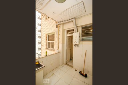 Apartamento à venda com 108m², 3 quartos e sem vagaÁrea de Serviço