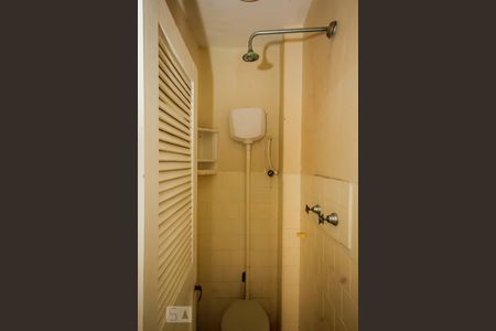 Apartamento à venda com 108m², 3 quartos e sem vagaBanheiro de Serviço