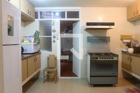 Apartamento à venda com 135m², 3 quartos e 1 vagaCozinha