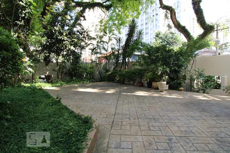 Apartamento à venda com 75m², 2 quartos e 1 vagaÁrea comum