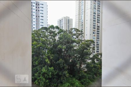 Apartamento à venda com 87m², 3 quartos e 2 vagas Apartamento à venda com 87m², 3 quartos e 2 vagasVista da Área de Serviço