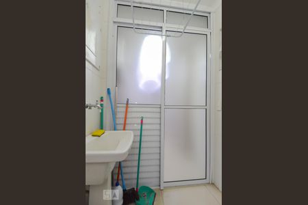 Apartamento à venda com 87m², 3 quartos e 2 vagas Apartamento à venda com 87m², 3 quartos e 2 vagasÁrea de Serviço