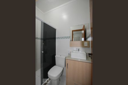 Casa à venda com 250m², 3 quartos e 2 vagasBanheiro da Suíte 2