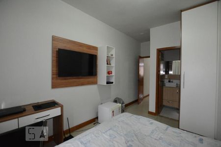 Casa à venda com 250m², 3 quartos e 2 vagasQuarto 3 Suite