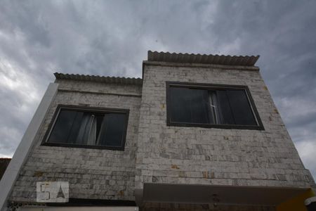 Casa à venda com 250m², 3 quartos e 2 vagasFachada da casa
